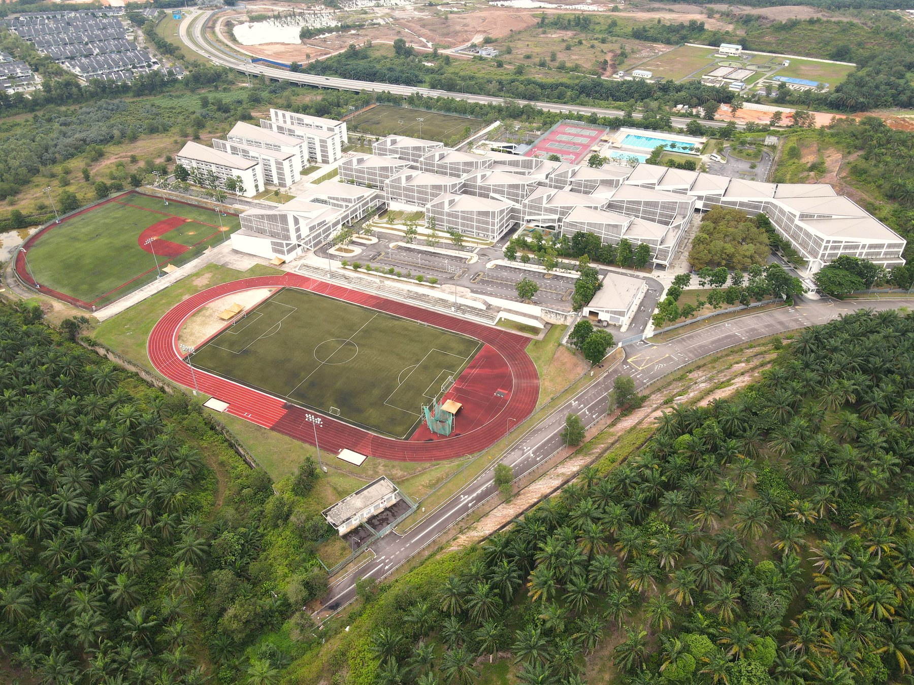 莱佛士美国学校校园航拍